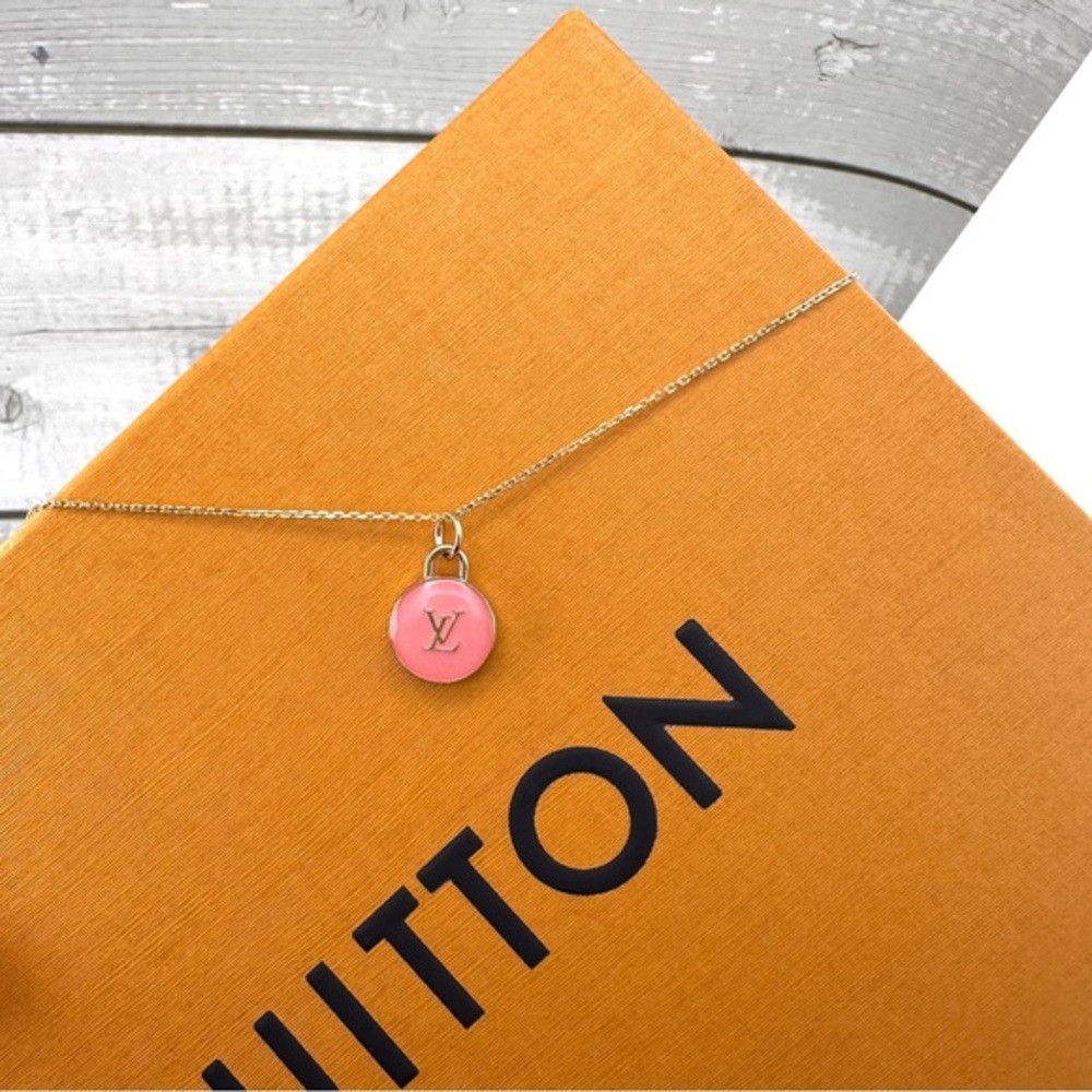 Repurposed necklace with Louis Vuitton round pink zipper pull. - Picture 5 of 8